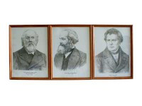 Портреты выдающихся физиков (деревянная рамка, под стеклом) - fgospostavki.ru - Белово