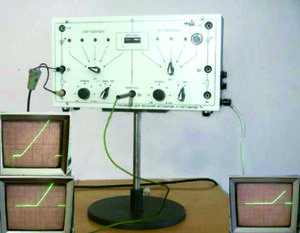 Демонстрационный стенд «Изучение фотодиода и светодиода»  - fgospostavki.ru - Белово