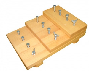 Настольный тренажер "Панель с винтами" - fgospostavki.ru - Белово