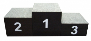 Пьедестал победителей на 3 места (деревянный) - fgospostavki.ru - Белово