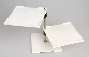 Столик подъемно-поворотный с 2-мя плоскостями - fgospostavki.ru - Белово