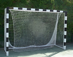 Сетка для футбольных ворот (нить 3 миллиметра, 3Х2Х1Х1,5 метра) - fgospostavki.ru - Белово