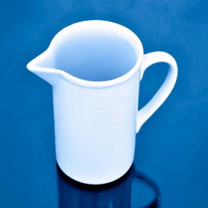 Кружка фарфоровая с носиком N3 1000 мл - fgospostavki.ru - Белово