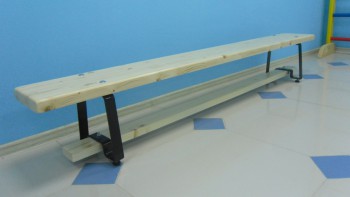 Скамейка гимнастическая (металлические ножки, лак) (2,5 м)  - fgospostavki.ru - Белово