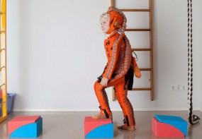 Нейро-ортопедический реабилитационный пневмокостюм для лечения ДЦП (вариант 1) - fgospostavki.ru - Белово